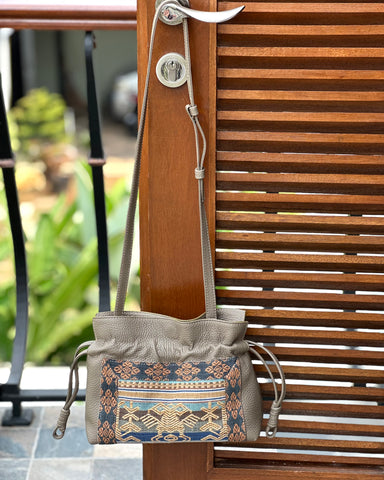 Rubi Sumba crossbody bag - Pahikung (Copy)