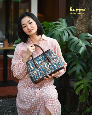 Luna (S) Timor Tote Bag - Ayotupas