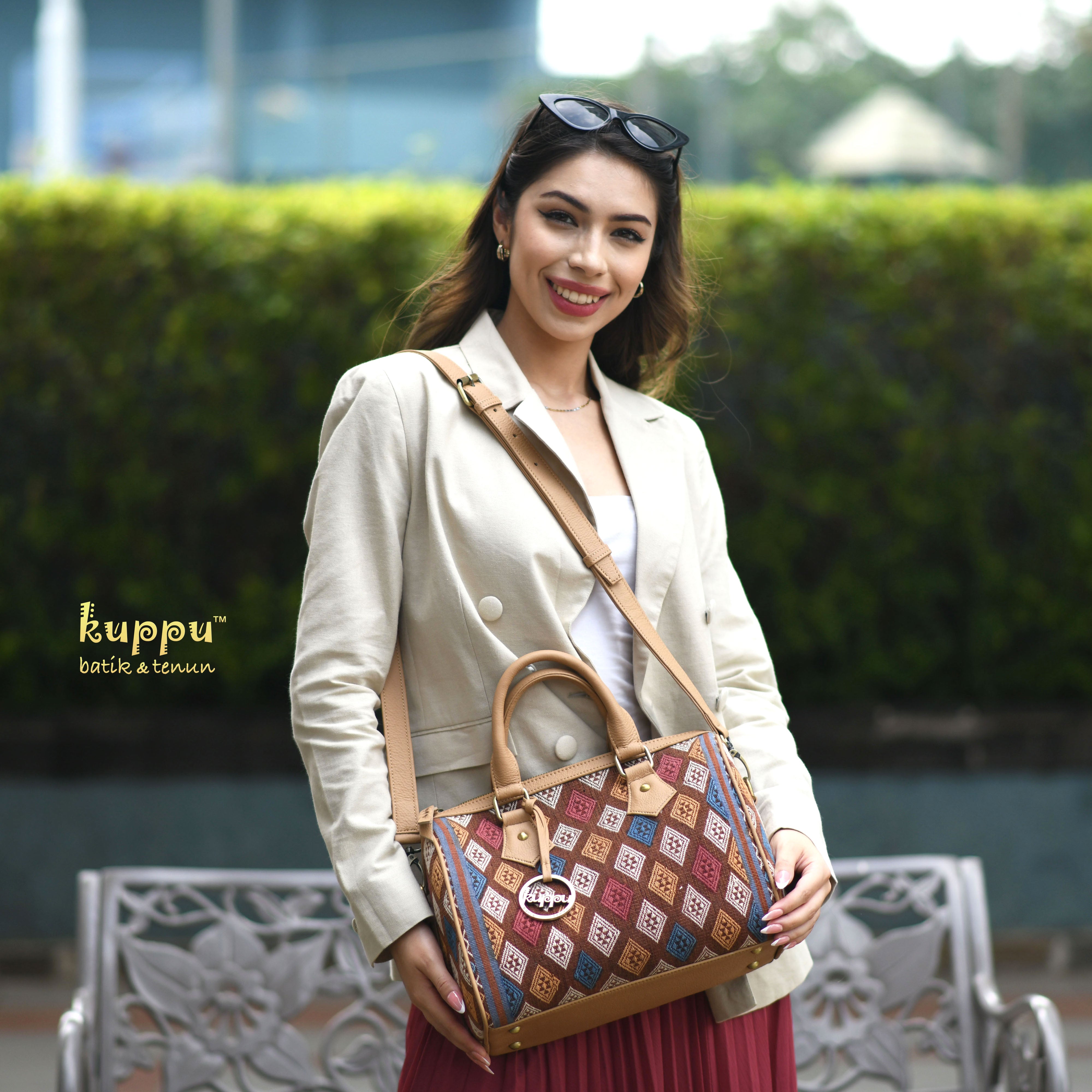 Leather speedy online bag