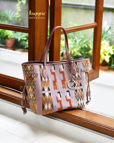 Alexandra (L) Malaka Tote Bag - Arae