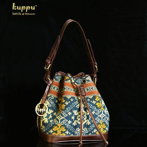 Laurel Sumba drawstring bag - Pahikung